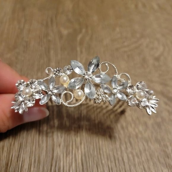 acidlipgloss Accessories - Silver Pearl and Rhinestone Hair Comb